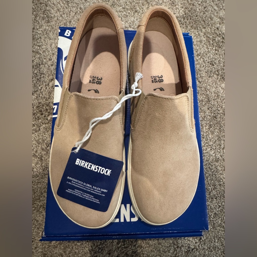 NEW Birkenstock Oswego Sandcastle Suede Slip-On Shoes, 38!